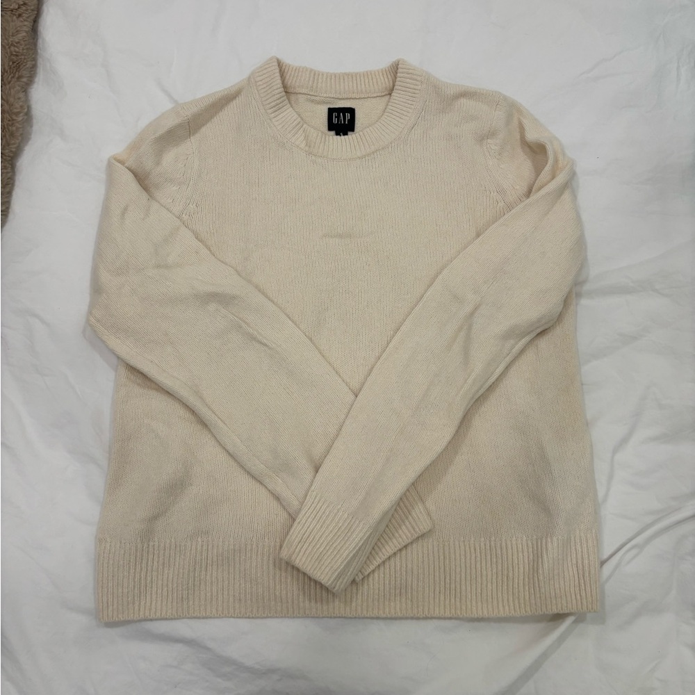 Gap Sweater